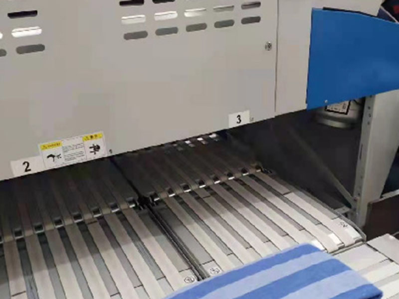 耿马巾类折叠机-01